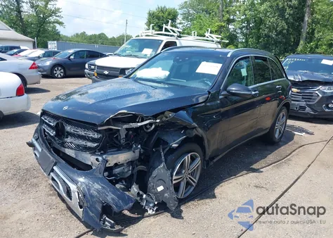 2020 Mercedes-Benz Glc 300 4Matic from USA, damaged, VIN WDC0G8EBXLF685950